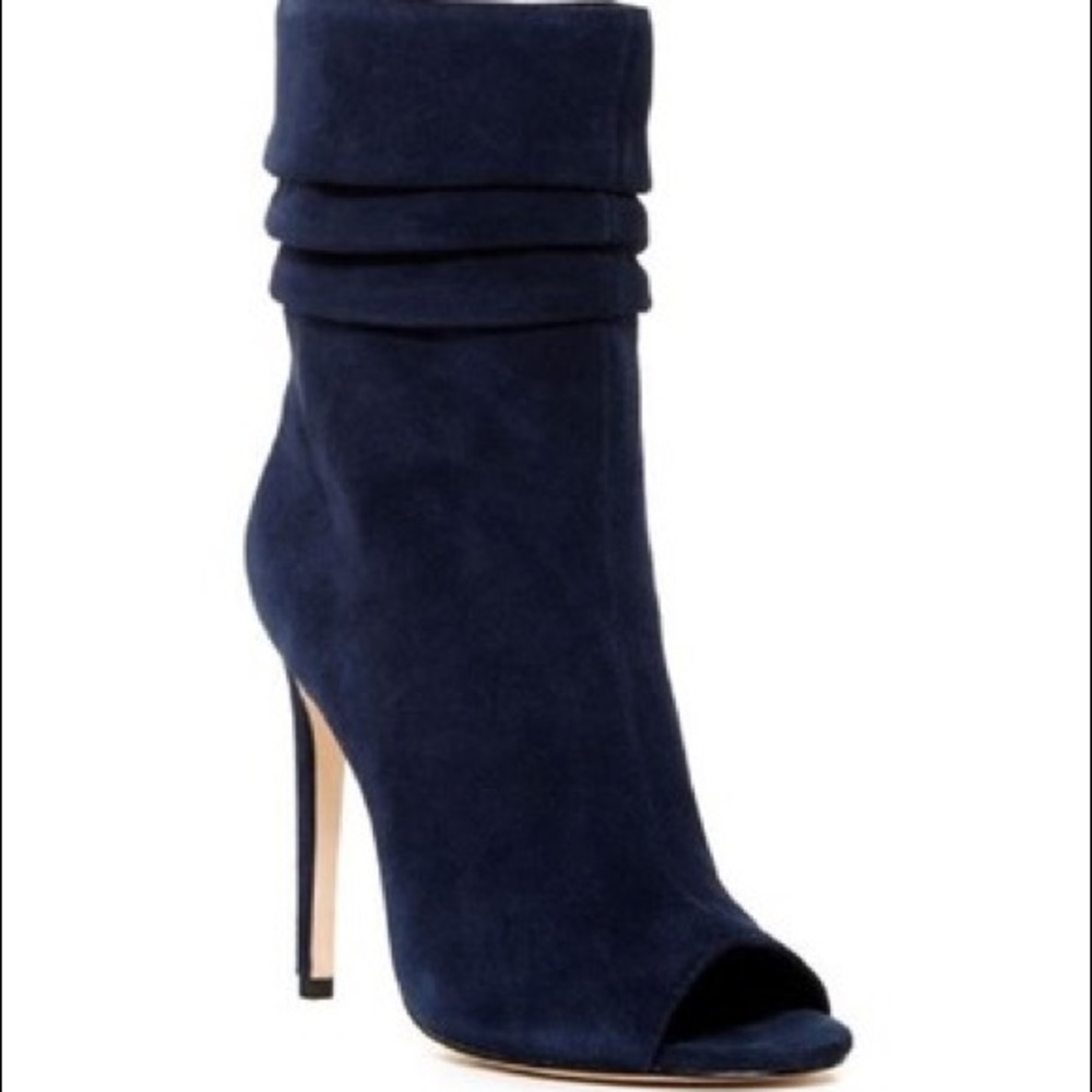 🚫SOLD🚫Halston Heritage Navy blue  suede bootie
